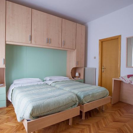 מולבנו Albergo Italia מראה חיצוני תמונה